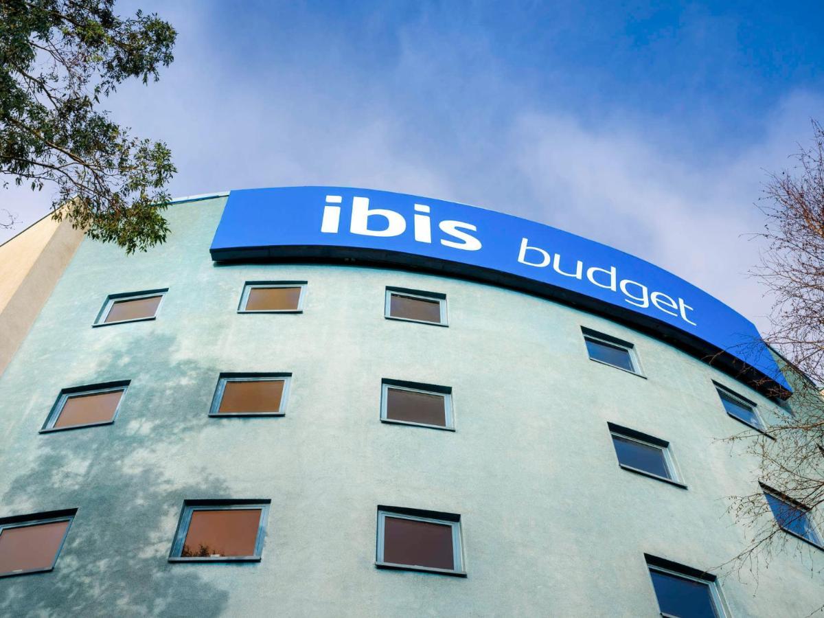 Ibis Budget London Heathrow Terminal 5 Hillingdon Exterior photo