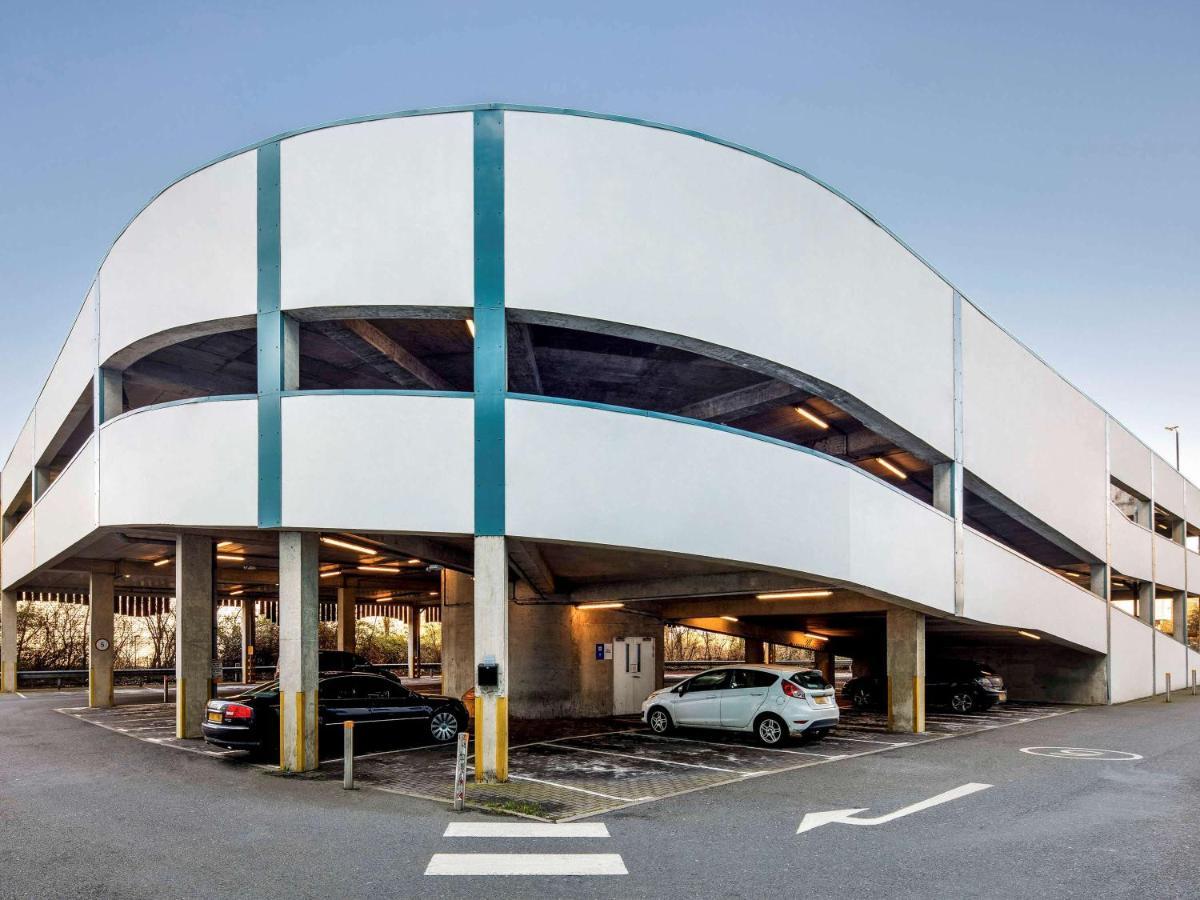 Ibis Budget London Heathrow Terminal 5 Hillingdon Exterior photo